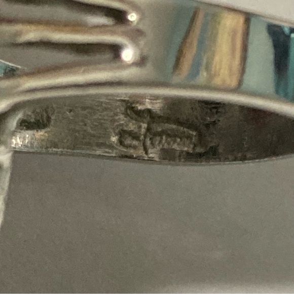 Farrah Fawcett Collection Emerald Green & Clear CZ Sterling Cocktail Ring sz 7 - Picture 10 of 11